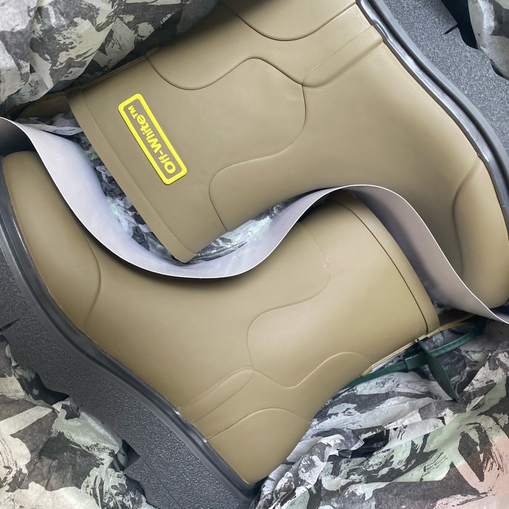 Off-White Ankle Rain Boot